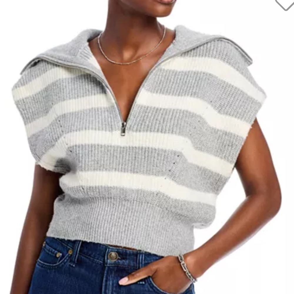 Steve Madden Gray and White V-Neck Sweater
